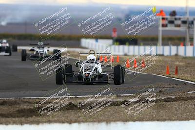 media/Nov-16-2025-CalClub SCCA (Sun) [[2975c16dfc]]/Group 5/Turn 1/